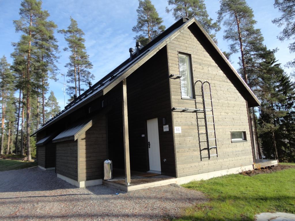 Bed and Breakfast Varjola Holiday Center Laukaa Exterior foto