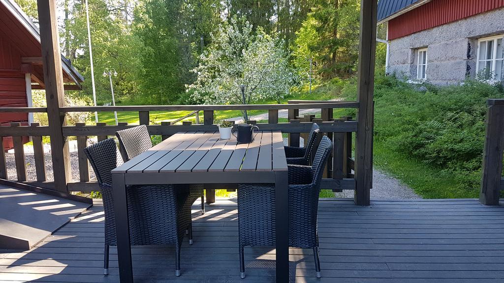 Bed and Breakfast Varjola Holiday Center Laukaa Exterior foto